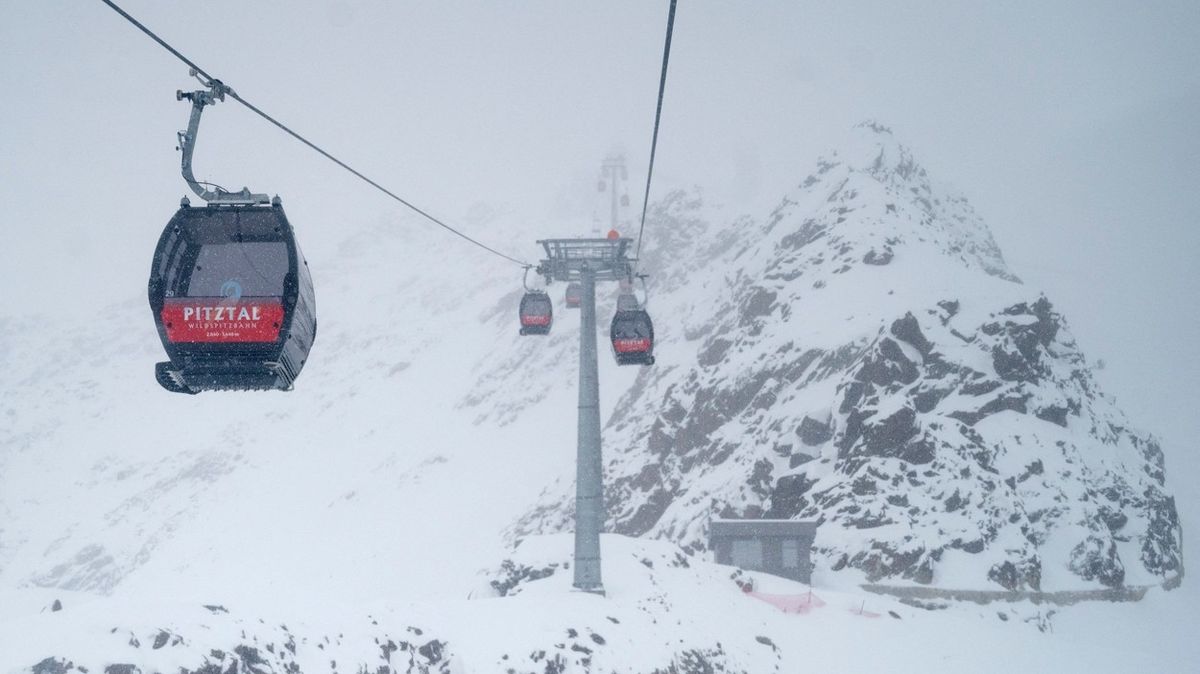 Při lyžování v rakouském Pitztalu se vážně zranil 43letý Čech
